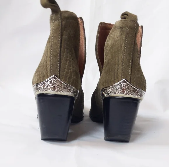 🌿FREE PEOPLE JEFFREY CAMPBELL BOOTIES🌿 - Picture 10 of 14